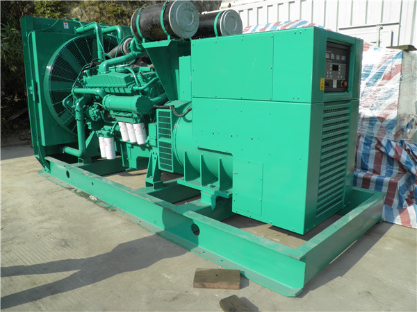 什运乡发电车出租-柴油发电机组在使用的过程中应该做好哪些防护工作
