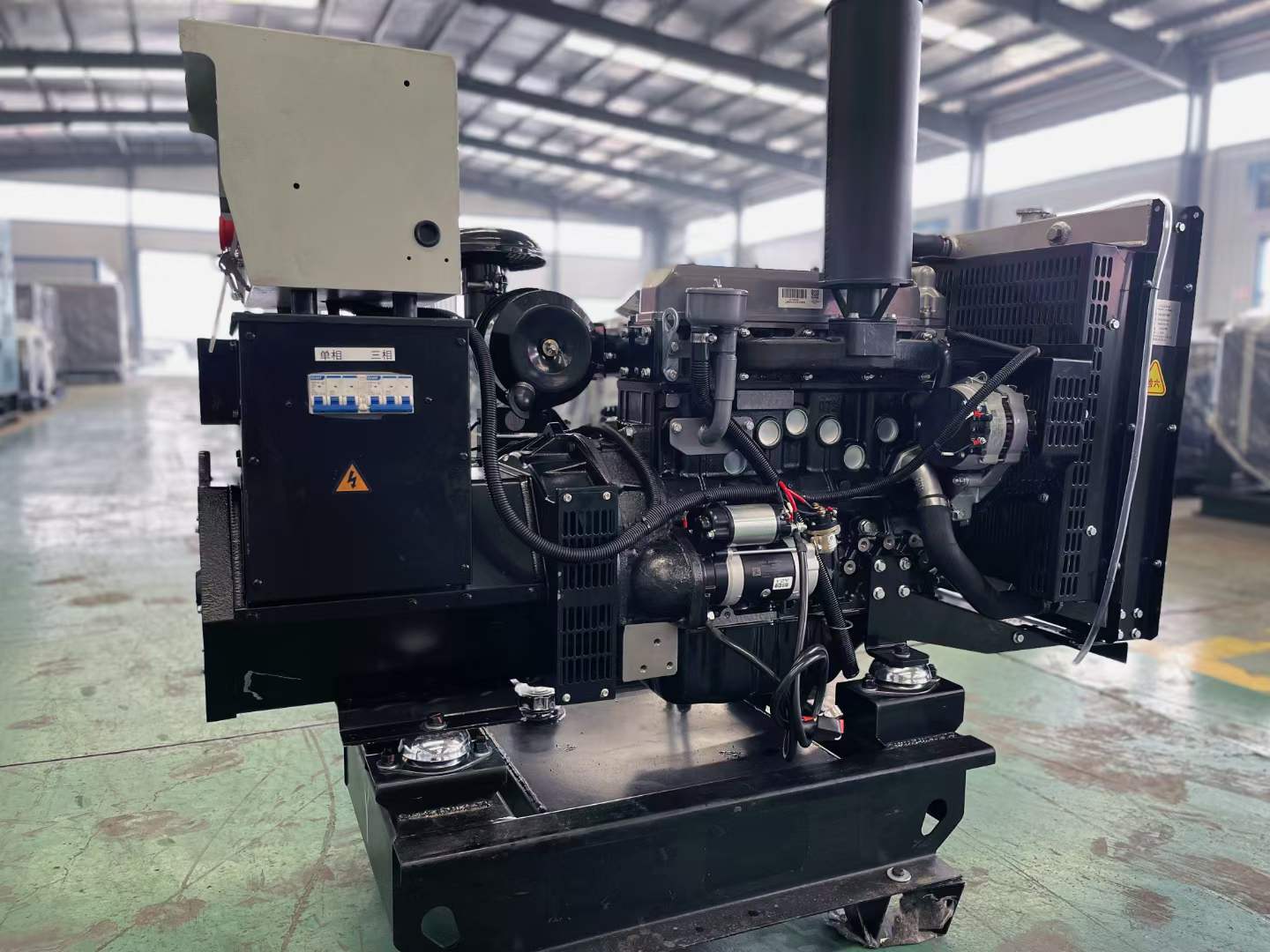 什运乡如何降低电感性负载对发电机的影响？