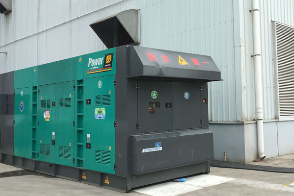 什运乡燃油滤清器的更换流程是怎样的？