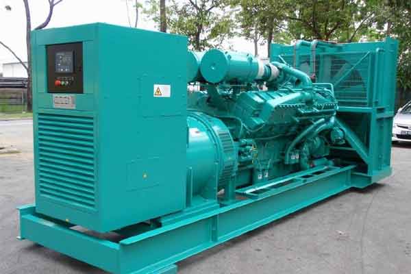 什运乡柴油发电机组电压不稳定怎样维修？