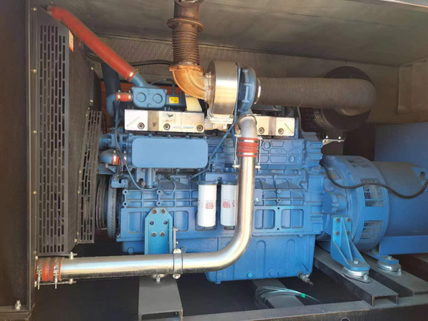 什运乡燃油消耗率与进气温度的具体关系是什么？