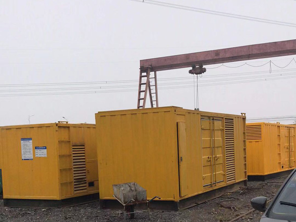 什运乡100kw柴油发电机组每小时油耗？