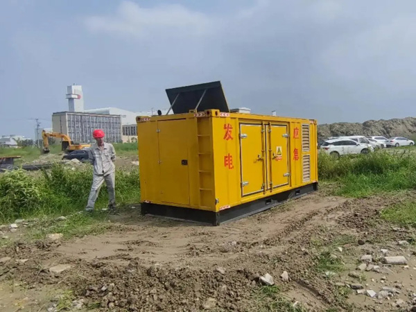 什运乡200KW柴油发电机机组每小时的油耗量受哪些因素影响？